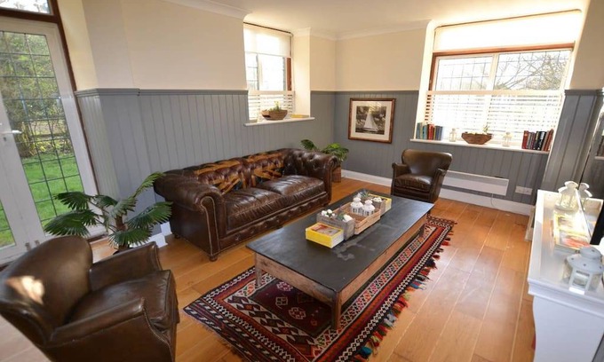 Maldon Apartment | Apartment ∙ 3 bedrooms ∙ 6 guests
