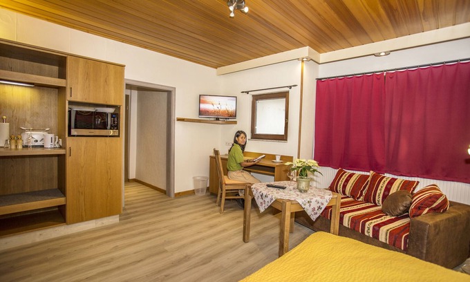 Remchingen Apartment | Apartment 3 with high equipment between Pforzheim and Karlsruhe