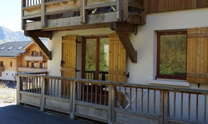 Saint-Sorlin-d'Arves Apartment | Apartment 4 people in tourist residence