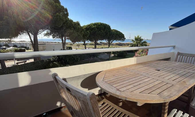Le Grau-Du-Roi Apartment | apartment 55 m² p2 cabin port camargue sea view
