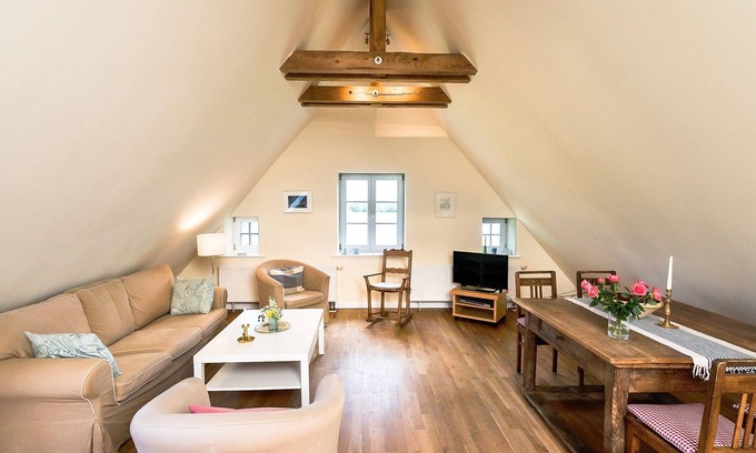 Grubnow Apartment | Apartment 8 for 4 persons with beautiful lake view - Gut Grubnow Rügen
