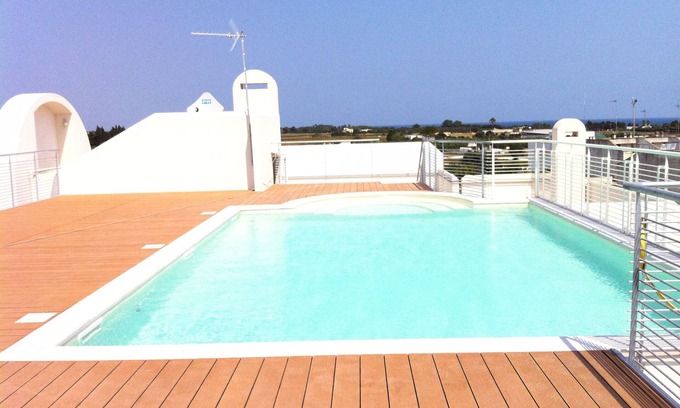 Otranto House | Apartment A3 located on the ground floor with private garden in front and back