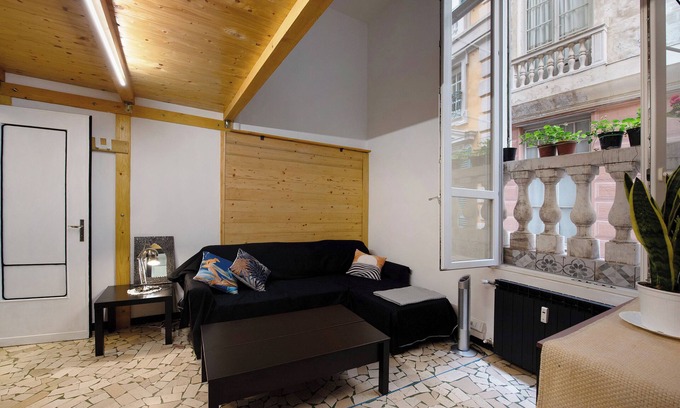 Pre Apartment | Apartment 'Al Porto Antico' with Wi-Fi and Air Conditioning