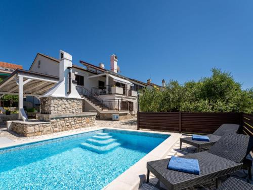 Njivice Apartment | Apartment Albaneze by Interhome