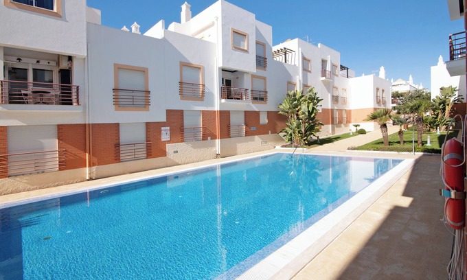 Conceicao e Cabanas de Tavira Apartment | Apartment 'Almadrava' with Shared Pool, Wi-Fi and Air Conditioning