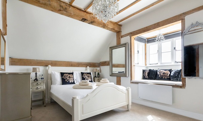 Beckingham Apartment | Apartment-Apartment-Private Bathroom-The Plume Apartment