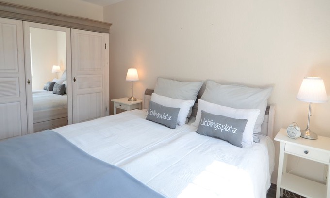 Oldenbuttel Apartment | Apartment / app. for 4 guests with 105m² in Oldenbuettel (19508)