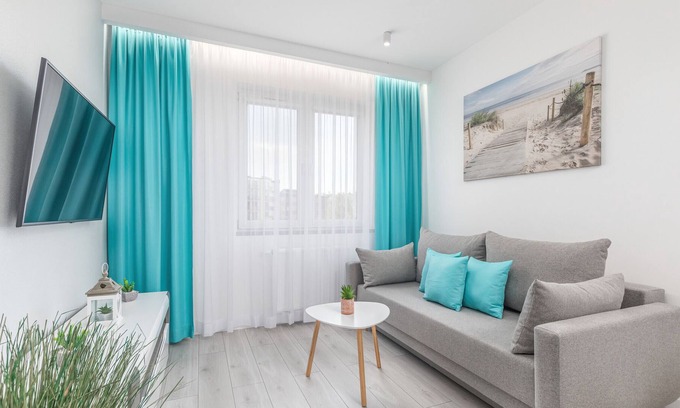Swinoujscie Apartment | Apartment Armii Krajowej 5/37 with bedroom and balcony