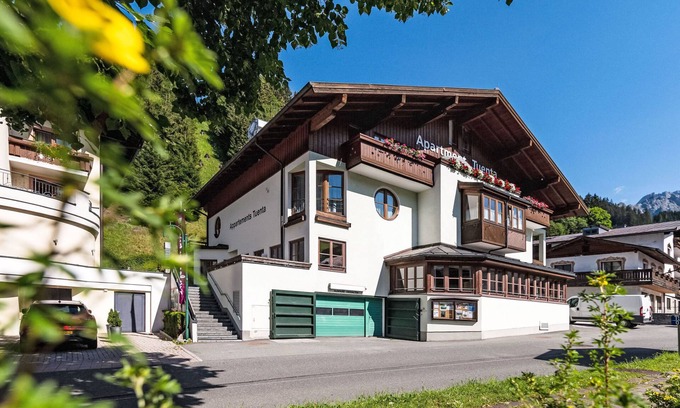 Dienten am Hochkoenig Apartment | Apartment Tuenta by Interhome