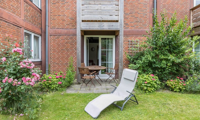 Ostersiel Apartment | Apartment 'Atlanta 202' with Private Terrace, Private Garden and Wi-Fi