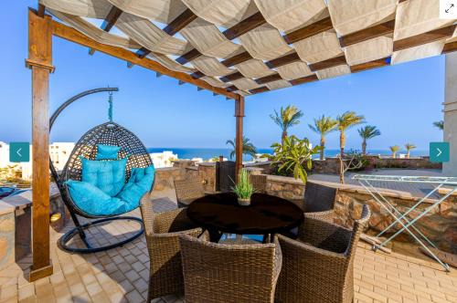 Sahl Hasheeh Ski Chalet | Apartment Azzura Sahl Hasheesh with Private Garden and Sea view
