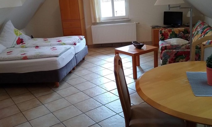 Grafendhron Apartment | Apartment "Bergsicht" *** - Landhaus Gräfendhron