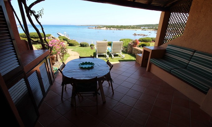 Golfo di Marinella Apartment | Apartment board beach with panoramic views
