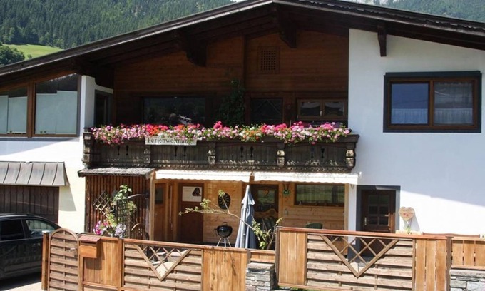 Itter Apartment | Apartment Bruni Bock - Apartment/3 bedrooms/shower, WC