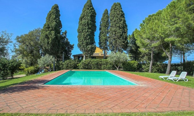 Tavarnelle Val di Pesa Apartment | Apartment Campiglia-1 by Interhome