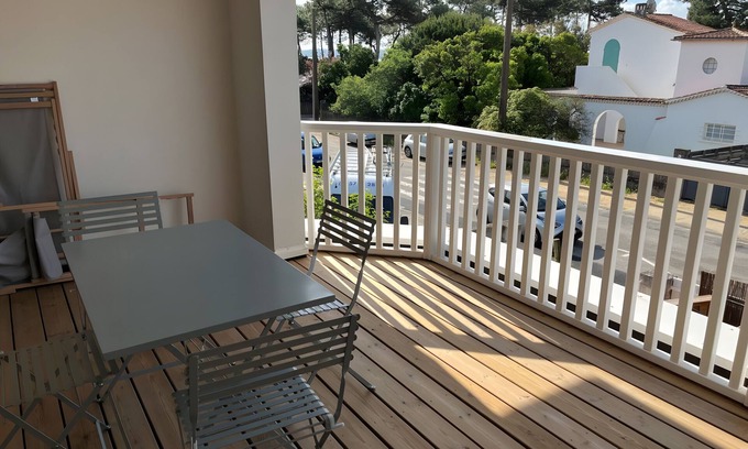 Cap-Ferret Apartment | Apartment 'Cap Ferret Centre Réf 128' with Balcony and Wi-Fi
