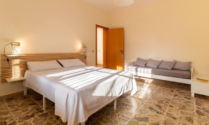 Sampieri Apartment | Apartment 'Carignano 94' with Private Terrace, Wi-Fi and Air Conditioning