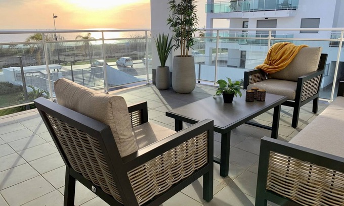 El Morche Apartment | Apartment 'Casa Dana Duna 2' with Front Sea View, Wi-Fi and Air Conditioning