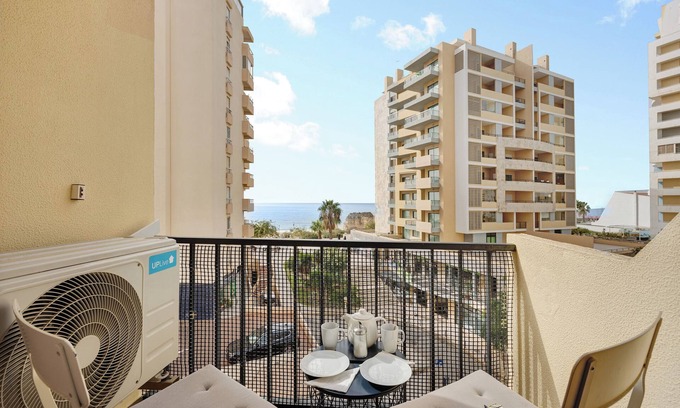 Praia da Rocha Apartment | Apartment "Casa Farol" with Sea View, Balcony & Wi-Fi