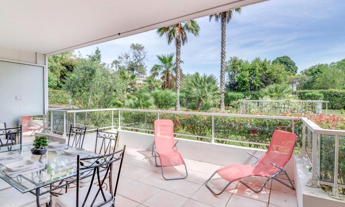 Pointe Croisette Apartment | Apartment Casta Diva-6 by Interhome