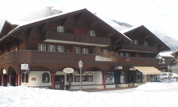 Lenk Apartment | Apartment ∙ 2 bedrooms ∙ 6 guests