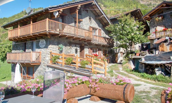 Allein Apartment | Apartment Chalet Ad Lignum (VGB301) in Allein - 4 persons, 1 bedrooms