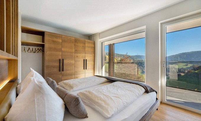 Avelengo Apartment | Apartment 'Christine Panoramasuite' with Mountain View, Private Terrace and Wi-Fi