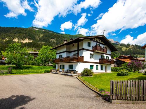 San Giovanni di Fassa Apartment | Apartment Cincelli - Marmolada by Interhome