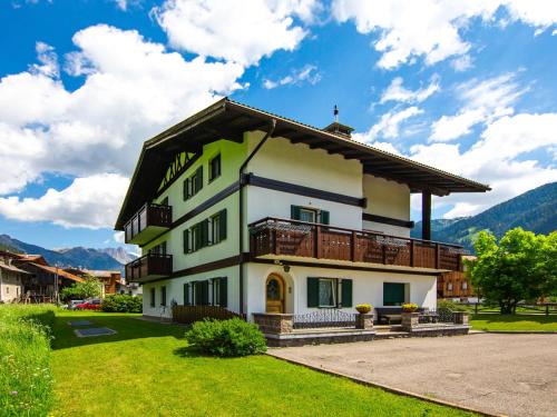San Giovanni di Fassa Apartment | Apartment Cincelli - Latemar by Interhome