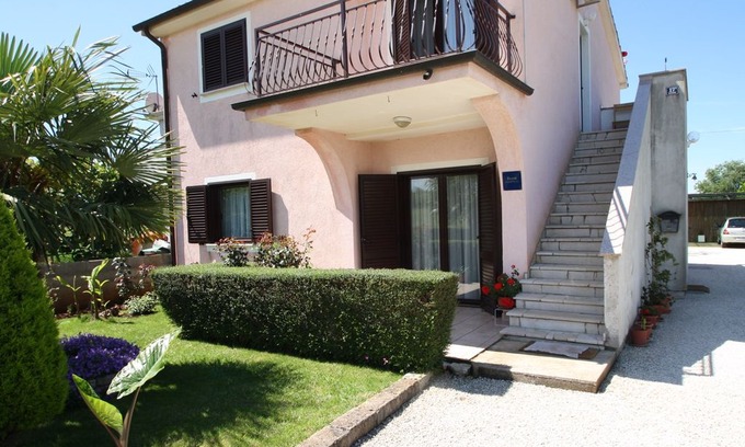 Gedici Apartment | Apartment Complex Katica / One-Bedroom Apartment Katica I with Balcony