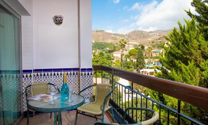 Velilla-Taramay Apartment | Apartment Costa Templada - AMU190 by Interhome
