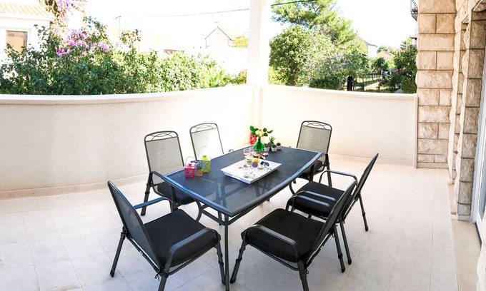 Supetar Apartment | Apartment DOT Deluxe (33861-A1) - Supetar - island Brac