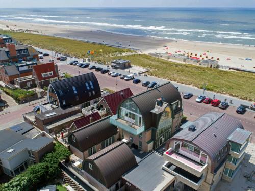 Egmond aan Zee Apartment | Apartment De Zeeparel by Interhome