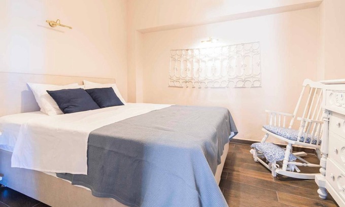 Symi Apartment | Apartment 'Dikaia 3' with Sea View, Wi-Fi and Air Conditioning