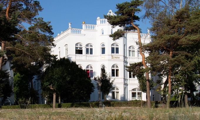 Binz Apartment | Apartment directly on the beach promenade Binz, parking, elevator