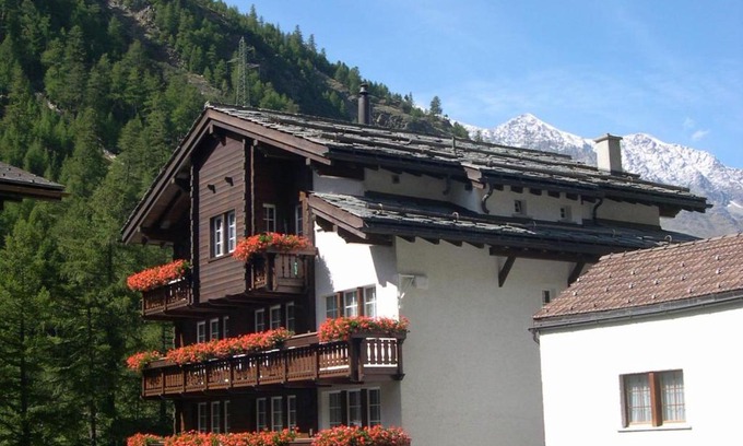Saas Almagell Apartment | Apartment Dorfplatz