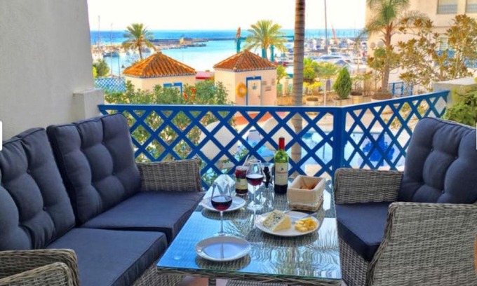 Estepona Apartment | Apartment El Faro by Interhome