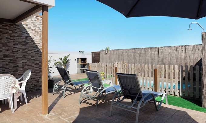 Campano House | Apartment 'Currimar' with Private Pool, Wi-Fi and Air Conditioning