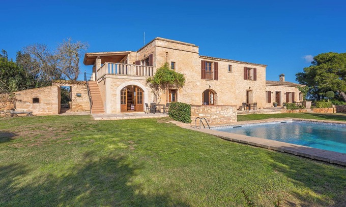 Ses Salines Apartment | Apartment 'Es turo de Formentera' with Pool, A/C and Wi-Fi