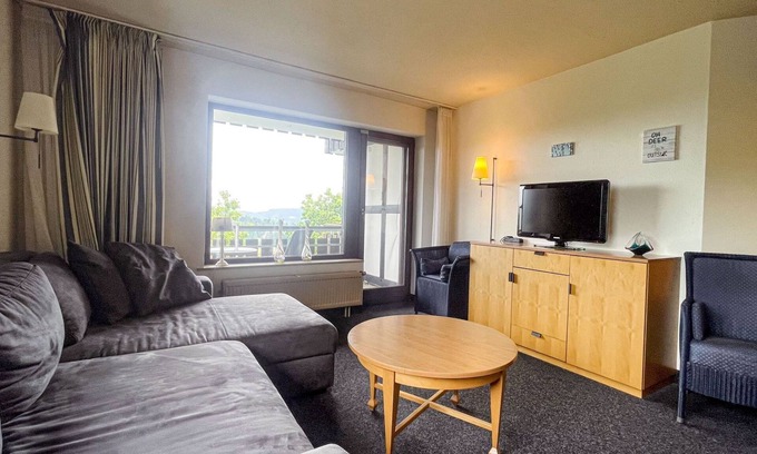 Neuastenberg Apartment | Apartment für Max. 4 Personen Direkt am Skigebiet Postwiese mit Balkon