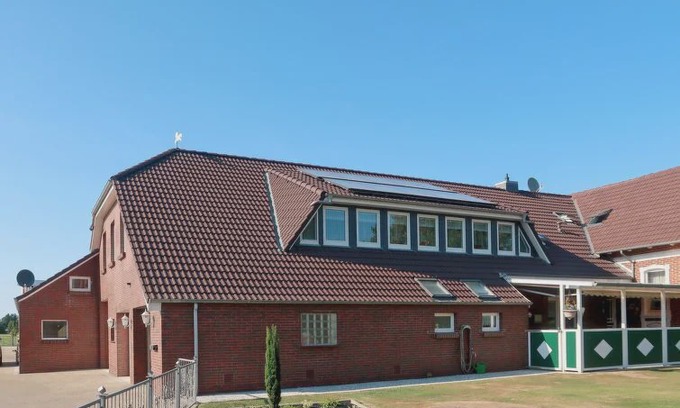 Moorhusen Apartment | Apartment Feeke in Moorhusen - 8 persons, 3 bedrooms