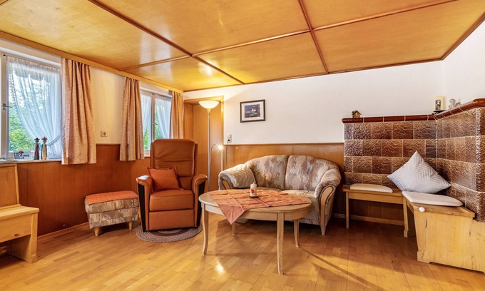 Muehlenbach Apartment | Apartment 'Ferienwohnung Zum Pavillon' with Private Terrace and Wi-Fi
