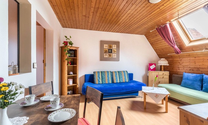 Grossheppach Apartment | Apartment 'Ferienwohnung Sila 1' with Shared Terrace and Wi-Fi