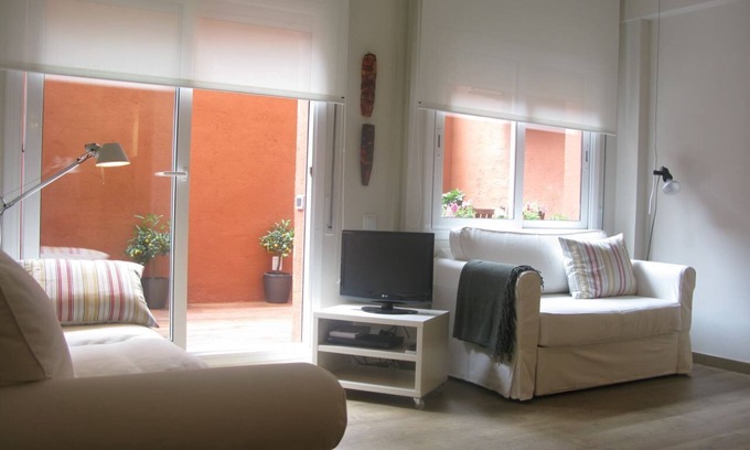 Gracia Apartment | Apartment/flat NEW APARTMENT IN BARCELONA CLOSE TO PARQUE GÜELL-SAGRADA FAMILIA
