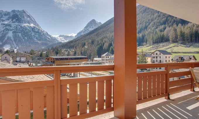 Vallorcine Apartment | Apartment for 4 persons in Vallorcine
