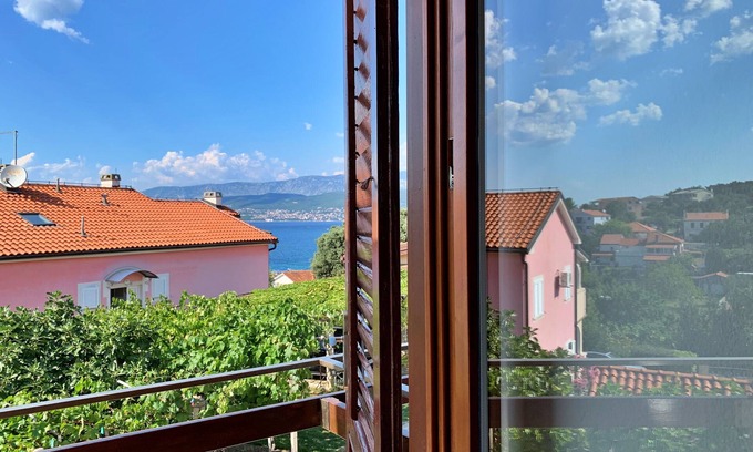 Silo Apartment | Apartment for 8 persons with Sea View