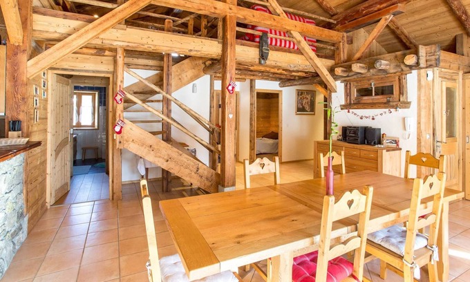 Montroc Apartment | Apartment Facing Mont Blanc