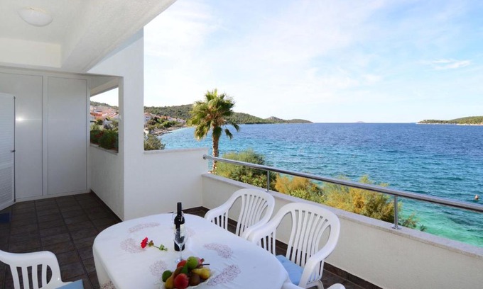 Razanj Apartment | Apartment Galeb - ROZ101 by Interhome