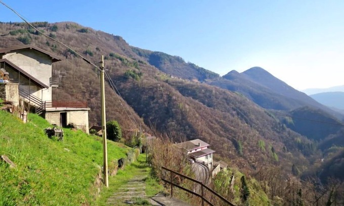 Aurano Apartment | Apartment Ginevra (AUA121) in Aurano - 4 persons, 2 bedrooms