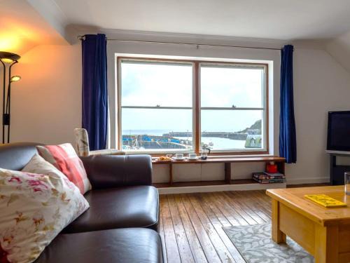 Mevagissey Apartment | Apartment Harbour Penthouse by Interhome